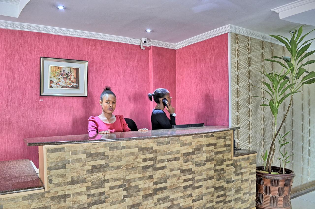 Space International Hotel Nairobi Luaran gambar