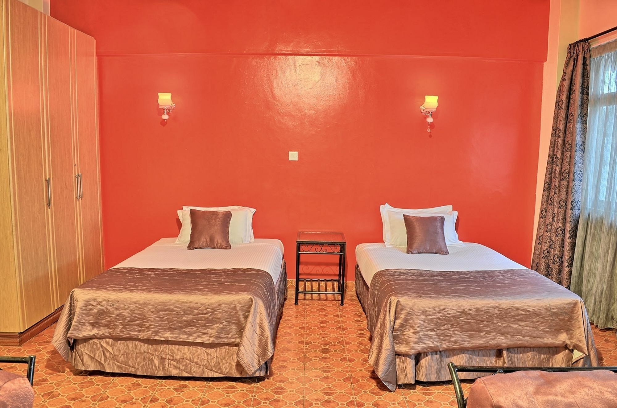 Space International Hotel Nairobi Luaran gambar